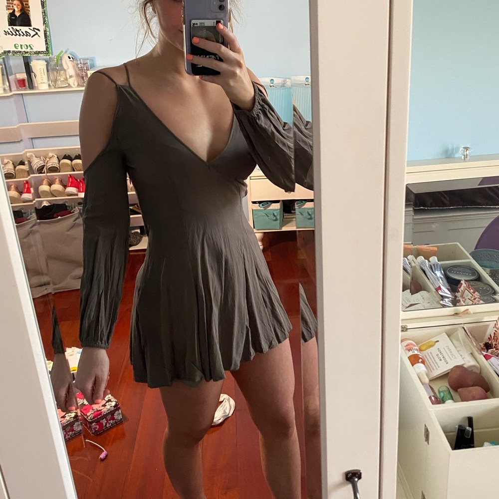 low cut and backless olive green dress